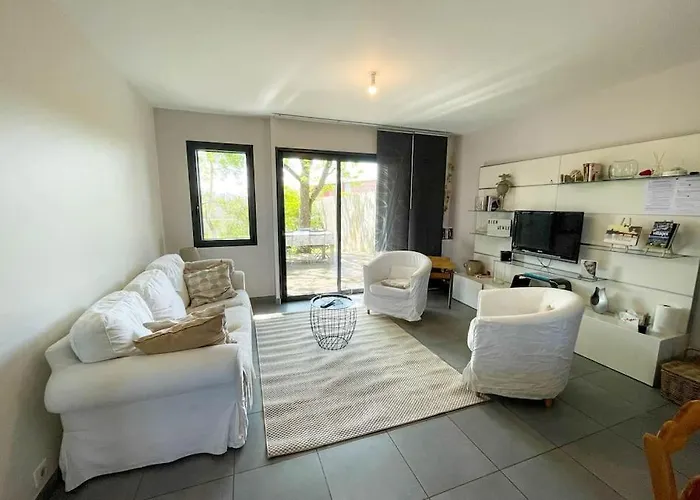 L'ecole Du Lieu-dit * Montans